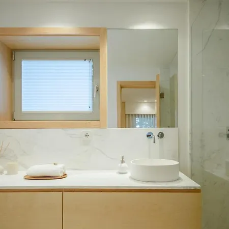 70's Wood House * Maía