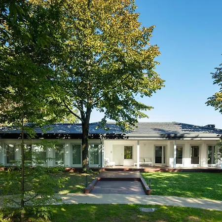 70's Wood House 招待所 *